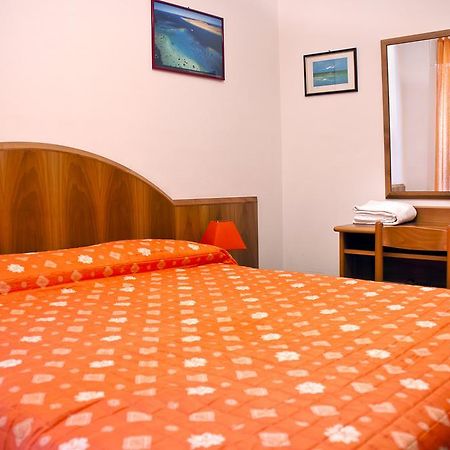 B&B Il Colle Serra San Quirico Eksteriør bilde