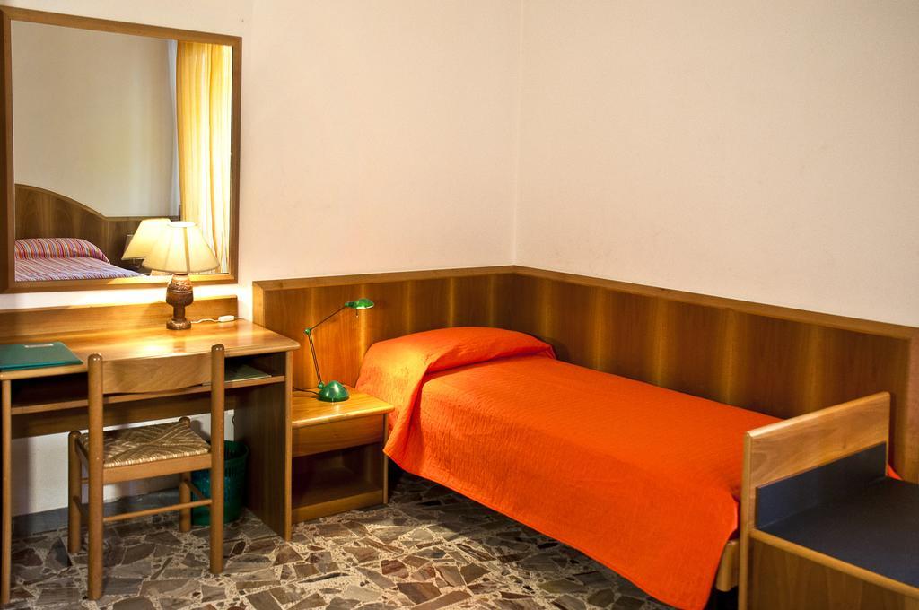 B&B Il Colle Serra San Quirico Eksteriør bilde